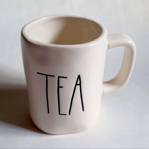 Rae Dunn Tea mug
